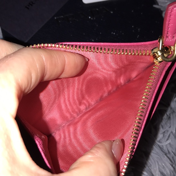 ⭐️2X Host Pick⭐️ PRADA - Picture 6 of 6